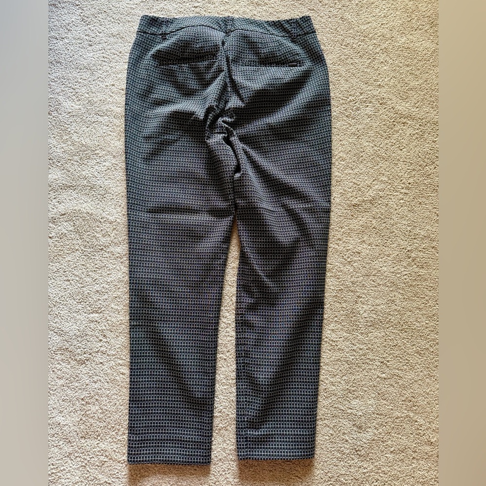 WHBM Slim Ankle Pants, Size 8 - Picture 3 of 3